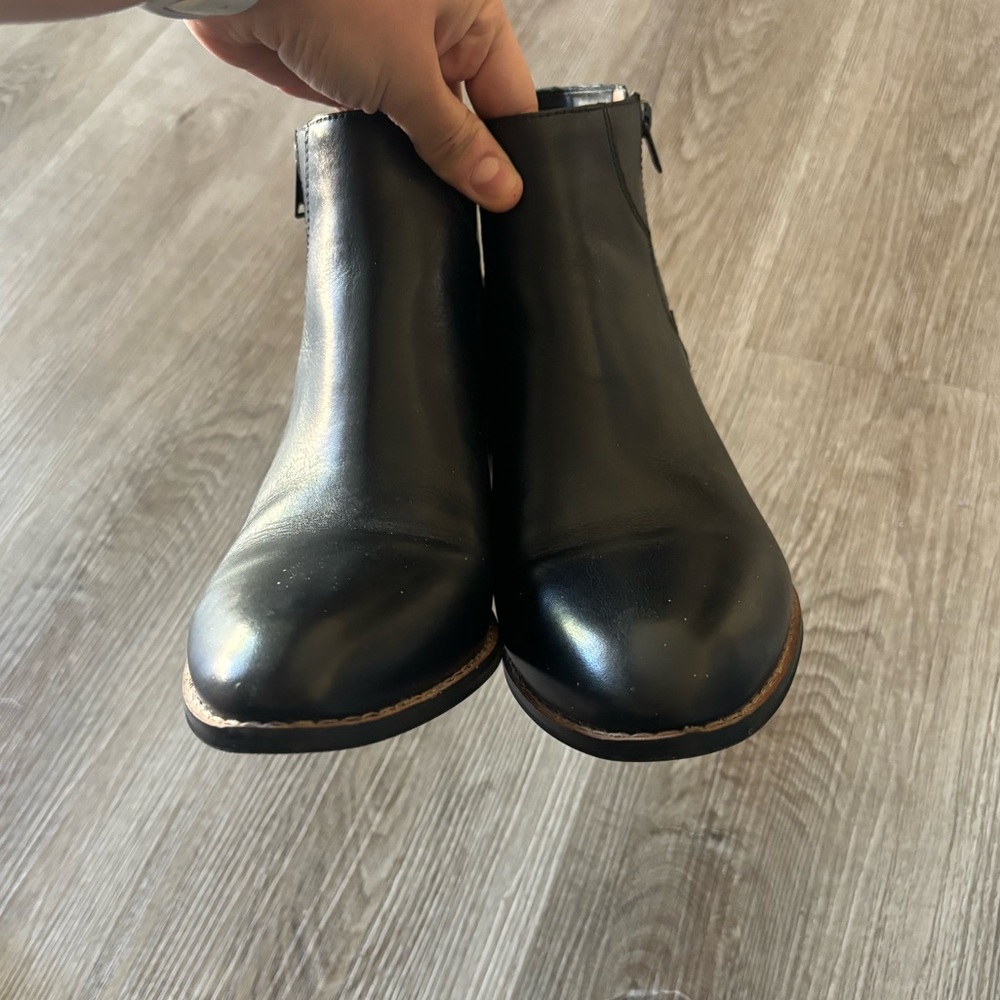 Authentic COACH DANI Black Leather Ankle Boots - Picture 6 of 7